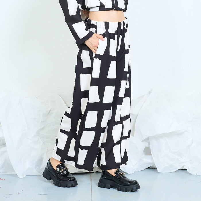 Abstract block volume trousers wholesale