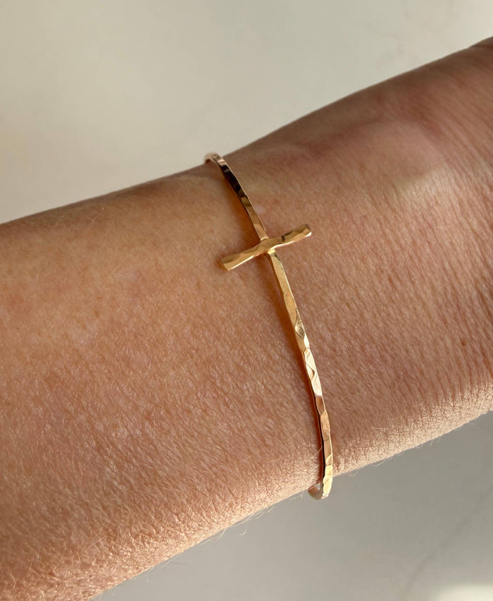 Bangle-Modern cross cuff