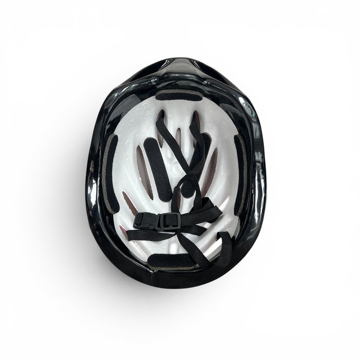 Cycling helmet, view 4
