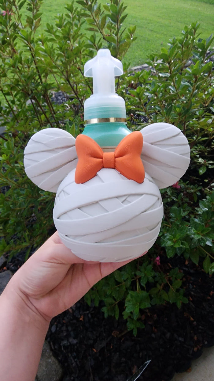 Halloween Mouse Mummy with Bow Bath & Body Foam Soap Holder