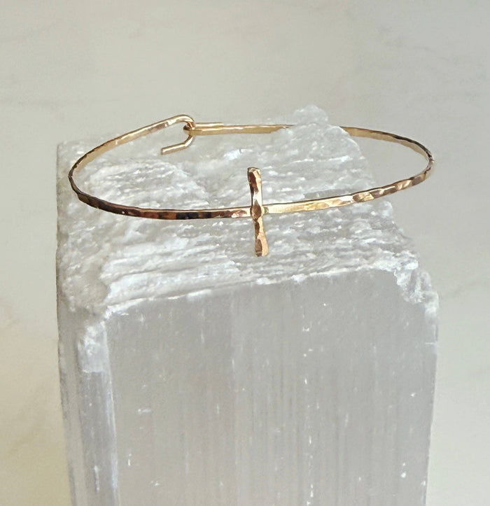 Bangle-Modern cross cuff