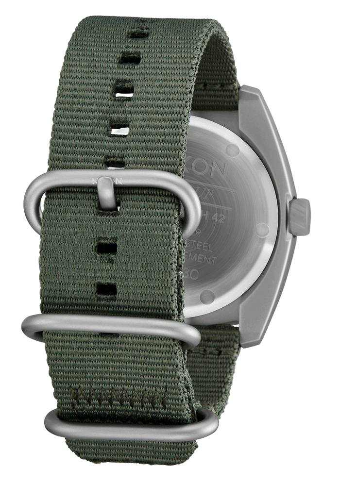 Clutch 42 - Matte Silver / Thyme