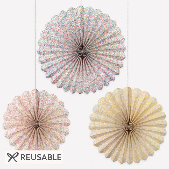 Liberty Paper Pinwheel Decorations