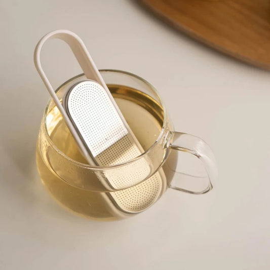 KINTO Loop Fine Mesh Stainless Steel Tea Strainer For Loose Leaf Tea in Kuwait - Waha Lifestyle