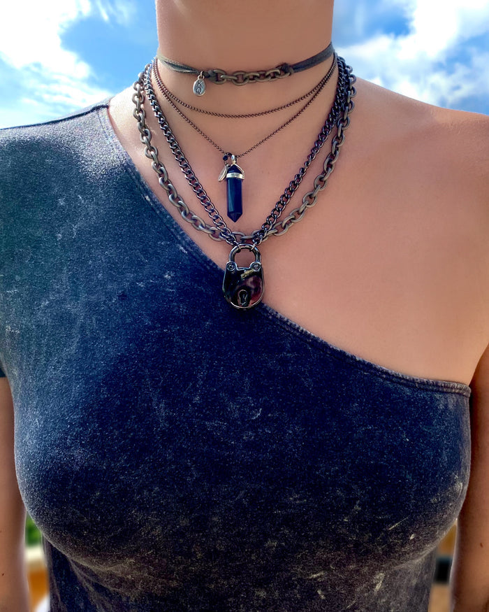 Necklace Light Up the Dark by Kellin Quinn