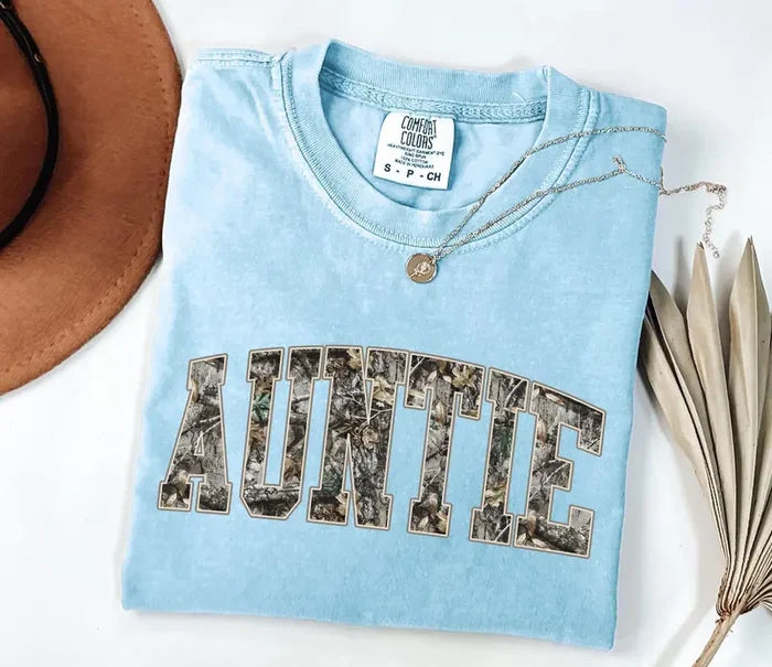 Personalized Mama Shirt Comfort Colors®
