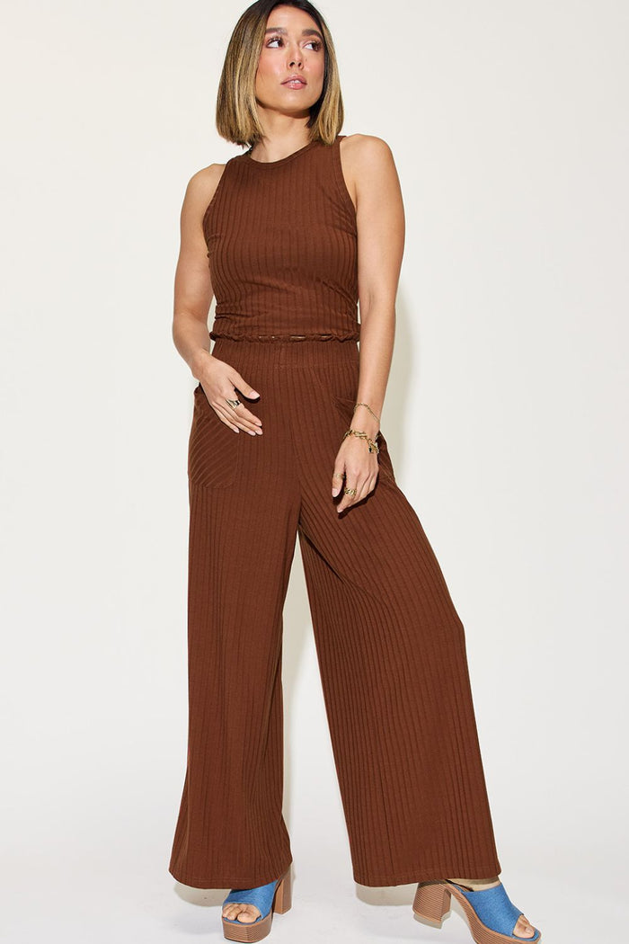 Dark Brown / S