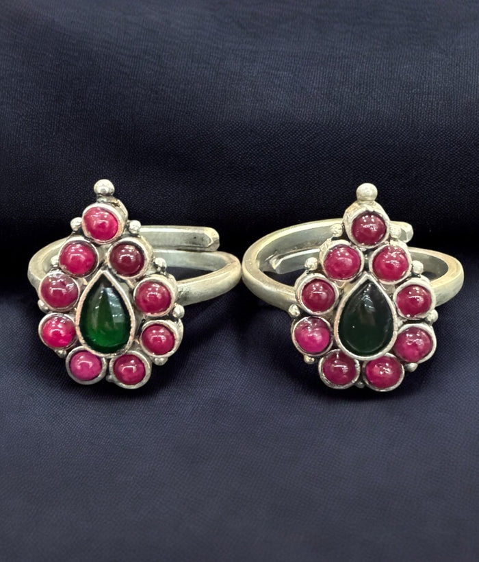 The Avanti Silver Toe-Rings (Oxidised)